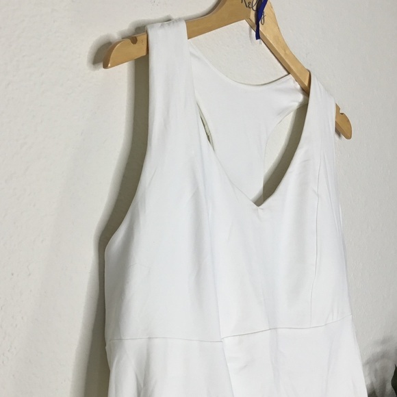 PLUS Fabletics White Workout Tank Top - Picture 2 of 7